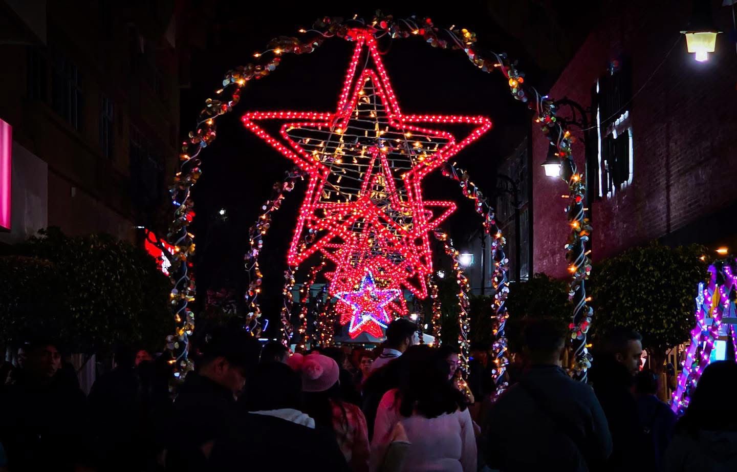 Encendida del Árbol Navideño