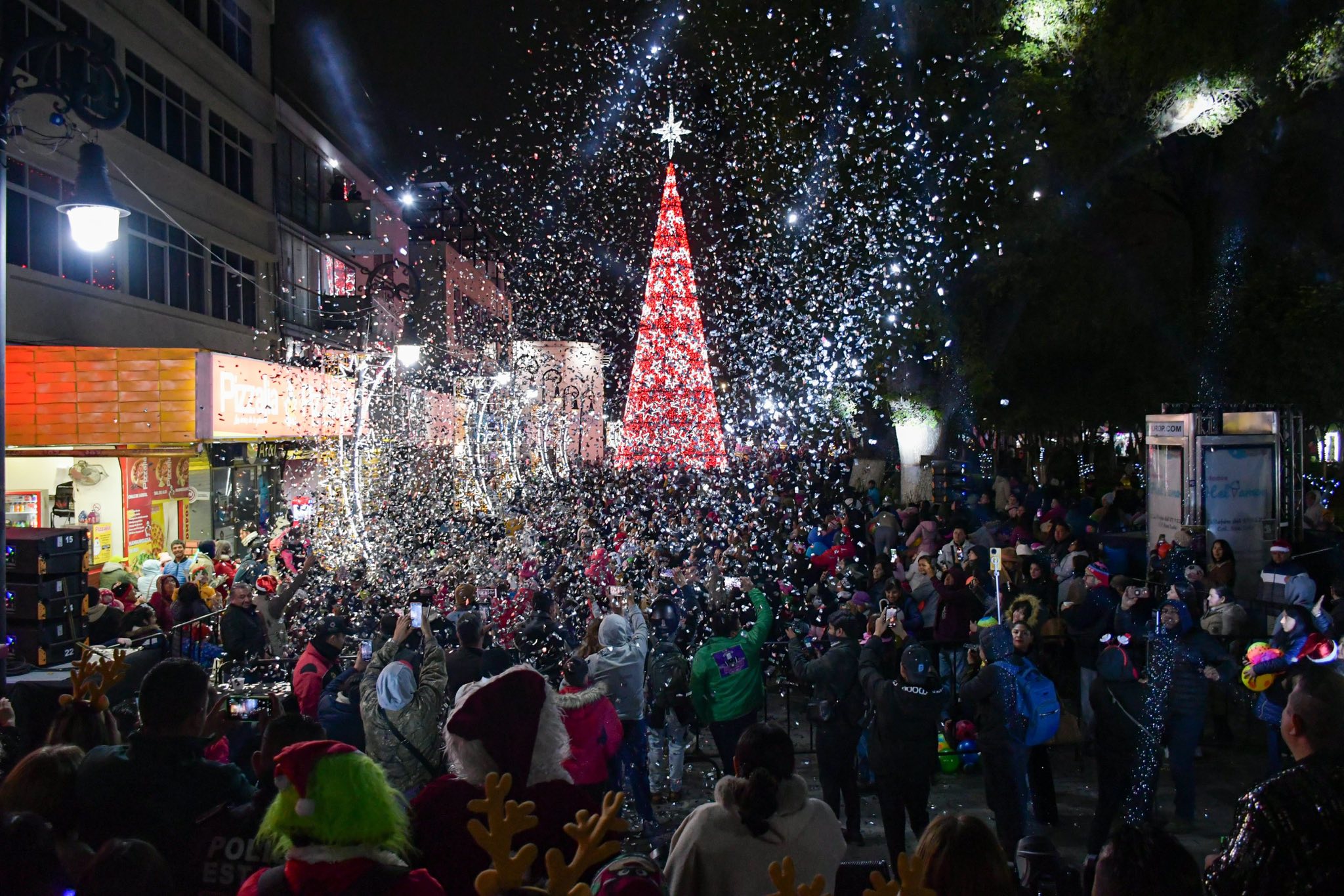 Encendida del Árbol Navideño